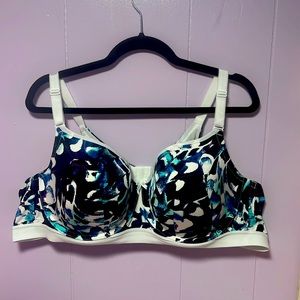 Torrid 50B blue floral bra